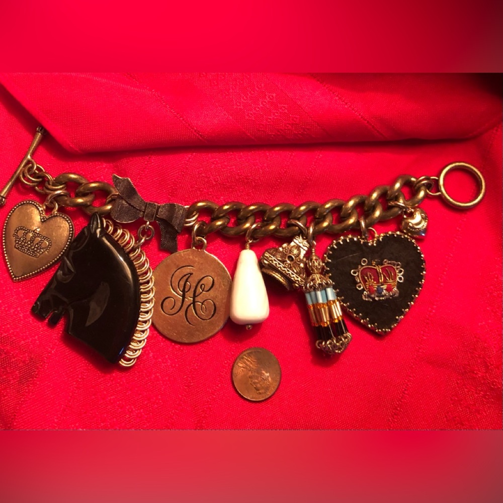 NIB Vintage Unique & Rare Juicy Couture Semi-Precious Stone Bracelet